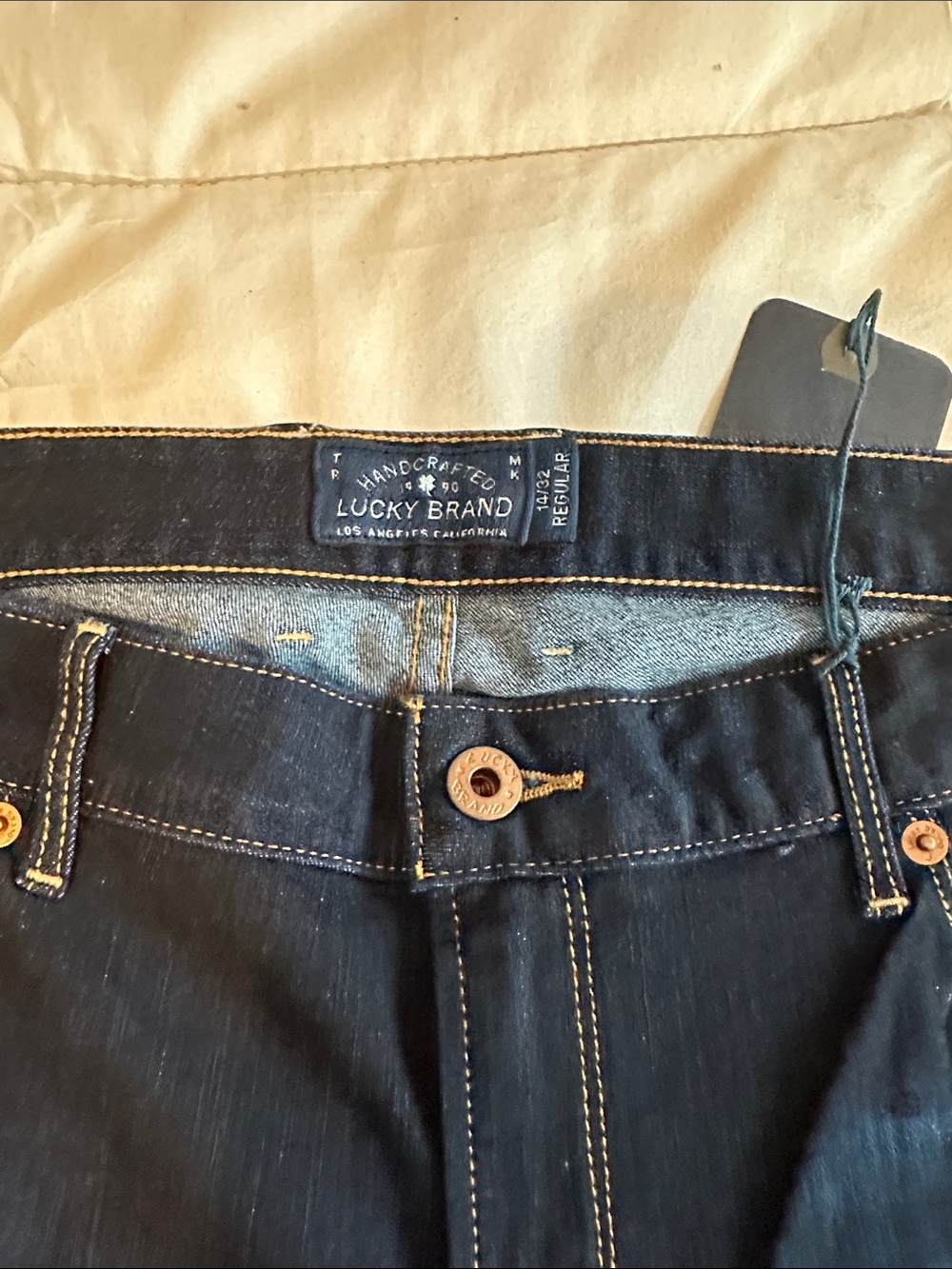 Lucky Brand Women's Dark Blue Straight Leg Jeans with Tan Patch - Picture 2 of 4